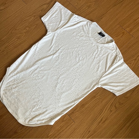 MENS VICTORIOUS DISTRESSED EXTENDED SHIRT M - Picture 3 of 4